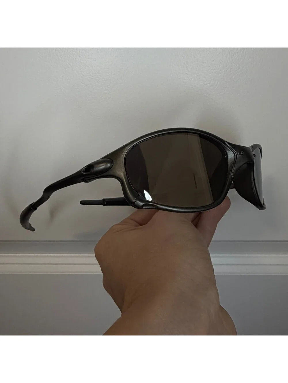 N/A black tint